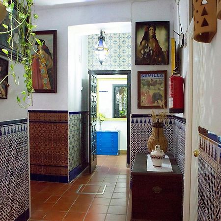 Pension Santa Maria La Blanca Σεβίλλη Εξωτερικό φωτογραφία